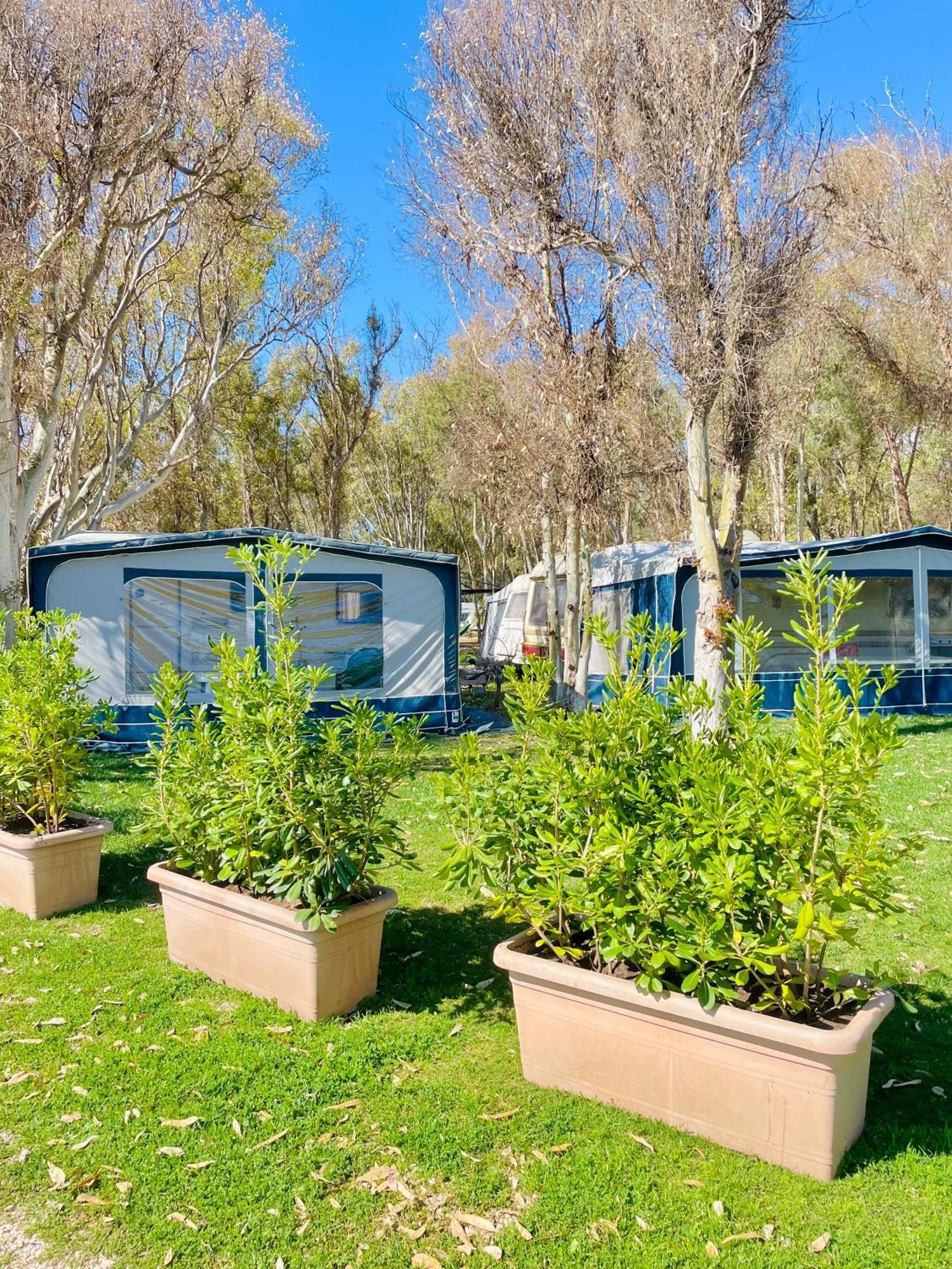 Camping Cala D'Ostia Pula Dış mekan fotoğraf
